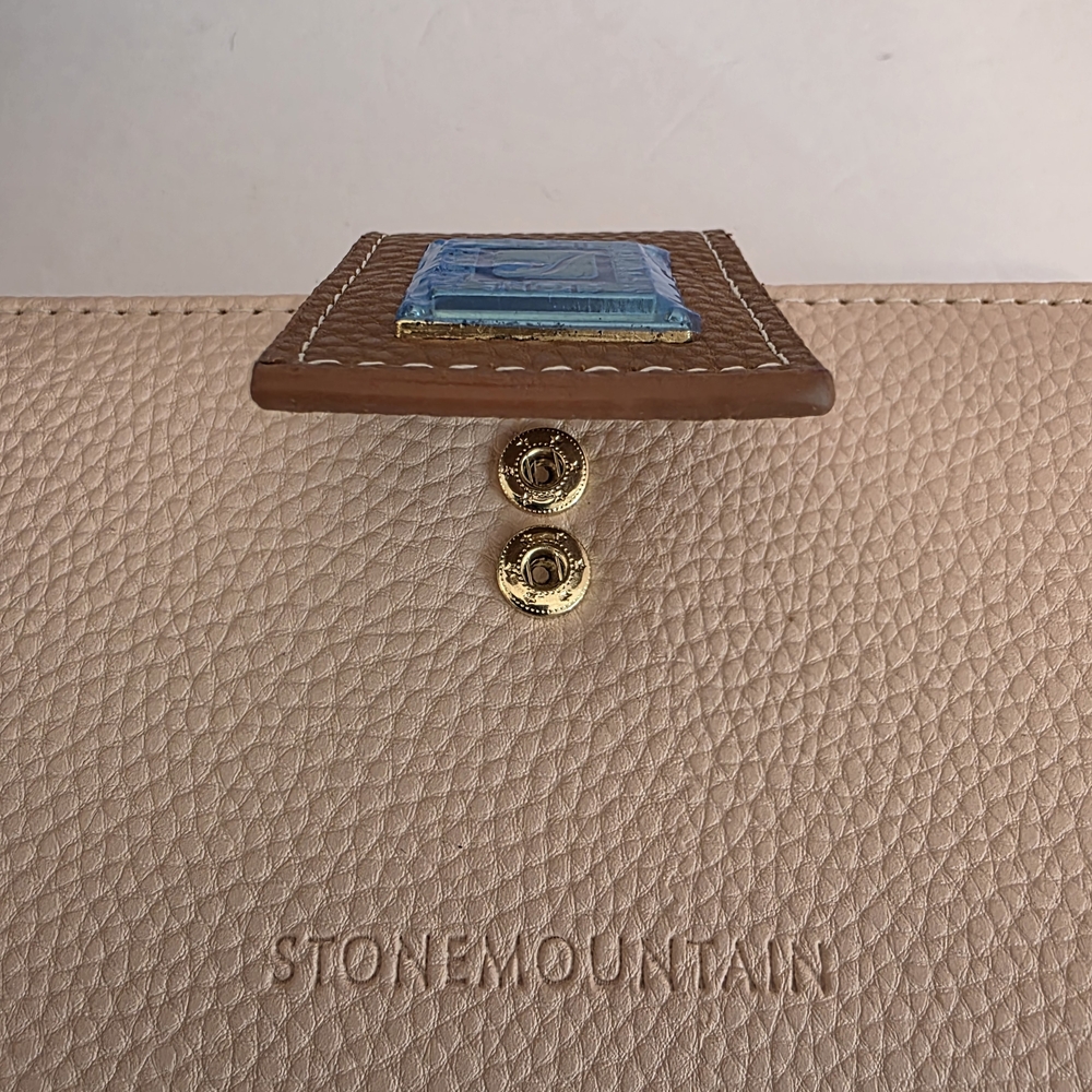 Stone Mountain Blush and Tan Leather Wallet - Picture 9 of 12